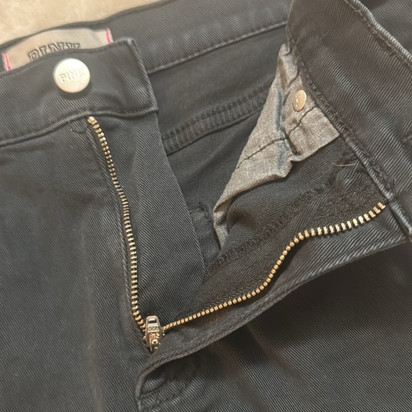 ✨Like New PINK black shorts✨❤️ - Picture 3 of 6